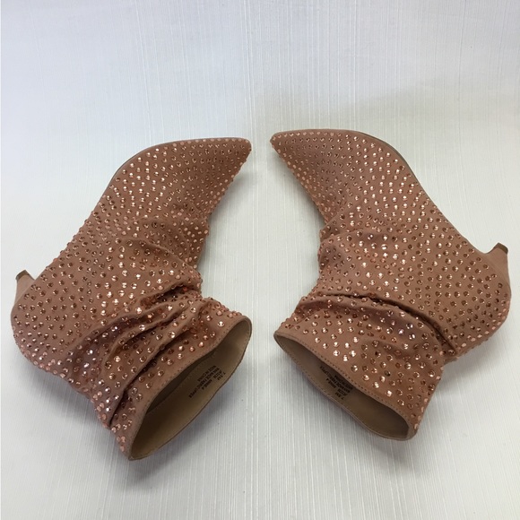 Cape Robbin Great Looking Booties - Picture 3 of 8